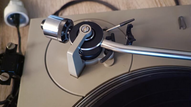 Platine vinyle Technics SL-1500 (vintage) + cellule Goldring G820 – Entièrement révisée – Image 3